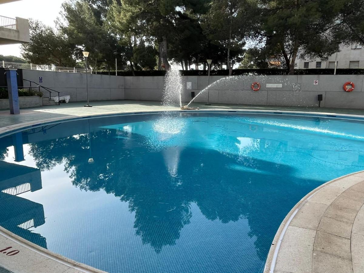 Apartamento En Salou Luaran gambar